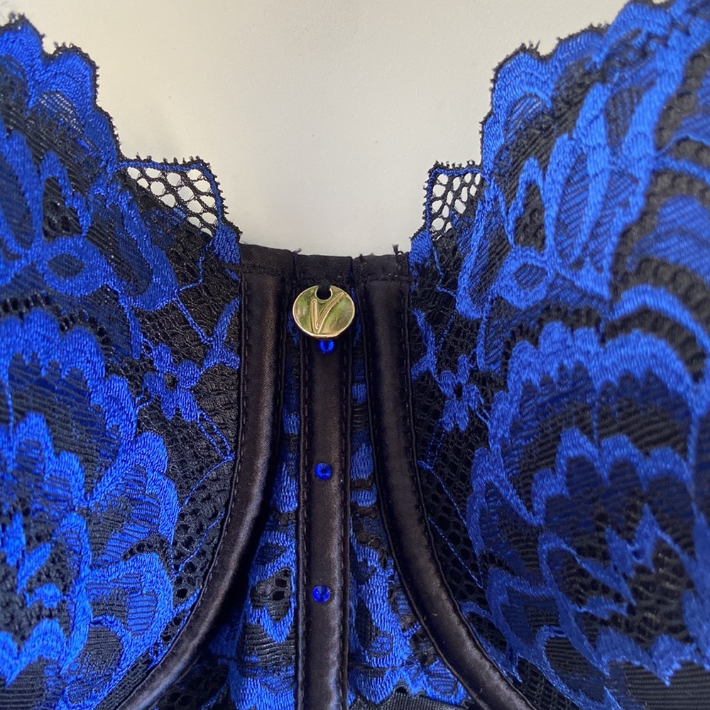 Bras N things Vamp bra - Picture 2 of 6